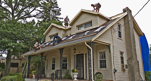 Best New Roof Installation  in Carlyle, IL